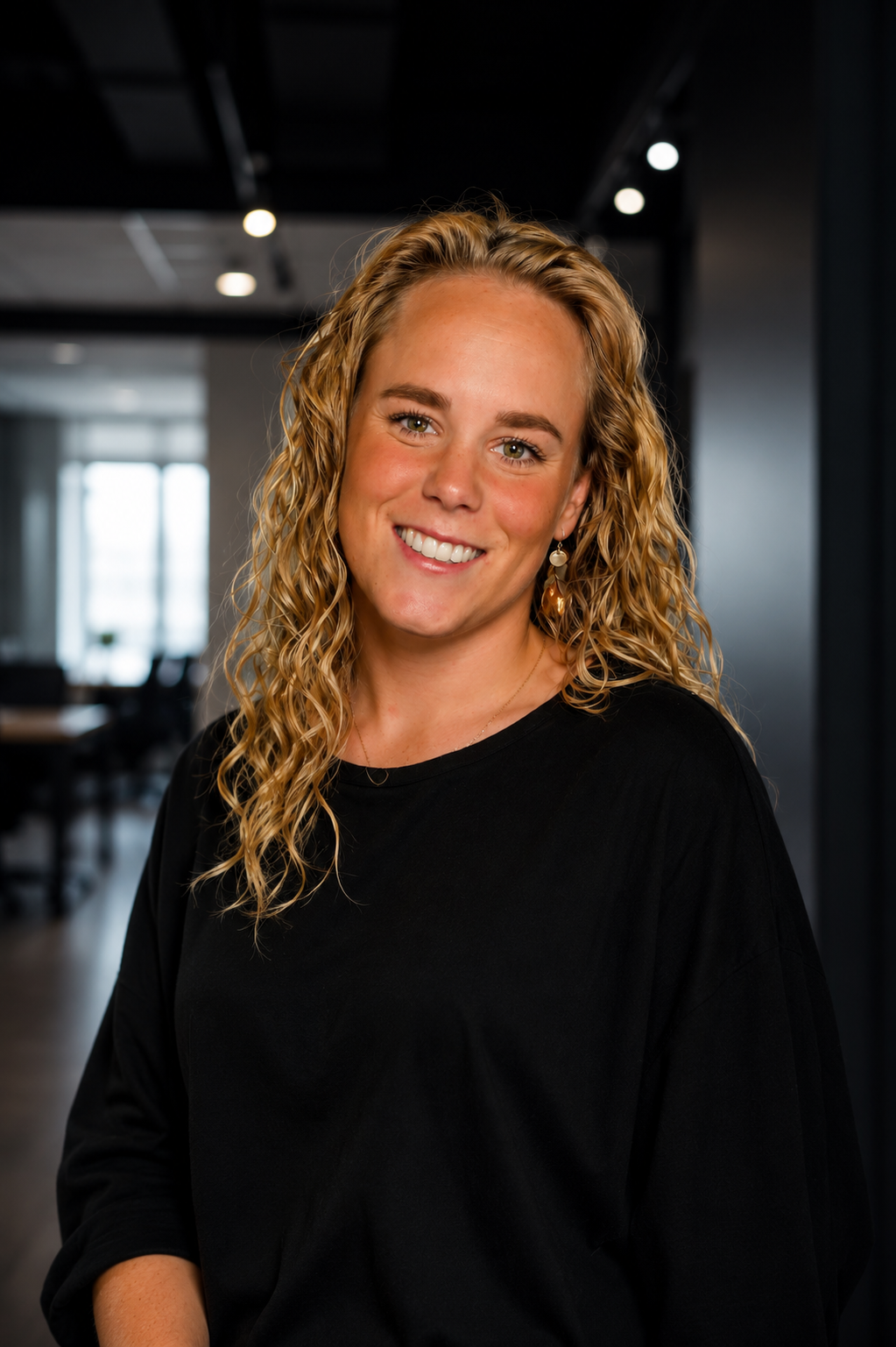 Jamie van den Berg, Értékesítési tanácsadó